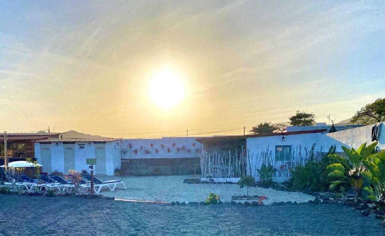Macaronesia Spa, Sauna Y Piscina Buzanada