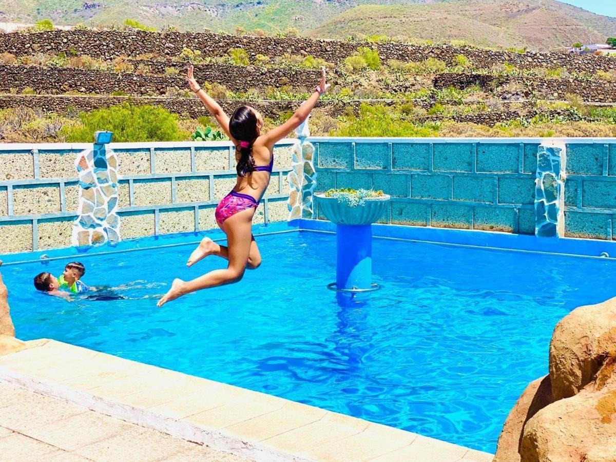 Macaronesia Spa, Sauna Y Piscina * Buzanada