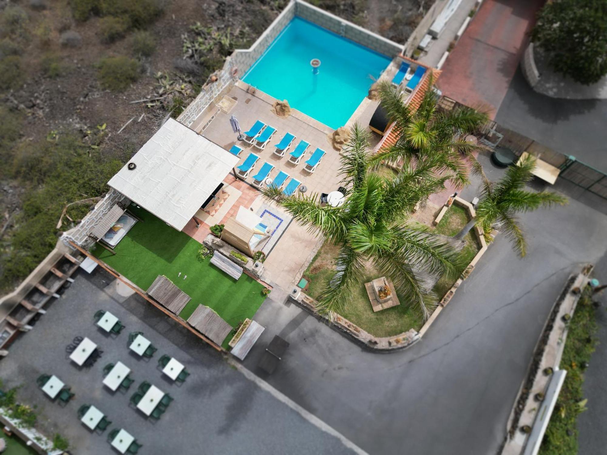 Macaronesia Spa, Sauna Y Piscina Buzanada